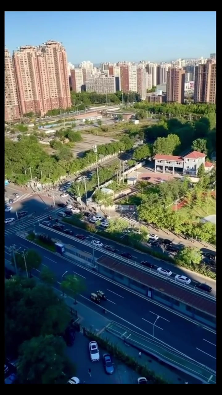 著名画家陈远华教授