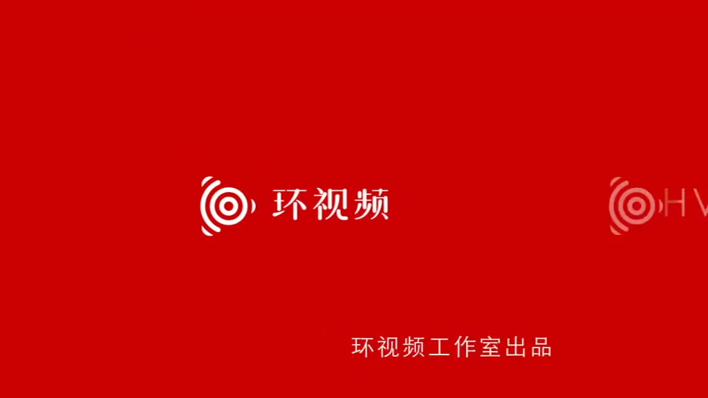 【#美国男婴患罕见难梳头发综合征# 拥有爱因斯坦同款发型】据英国《每日邮报》12月2日报道