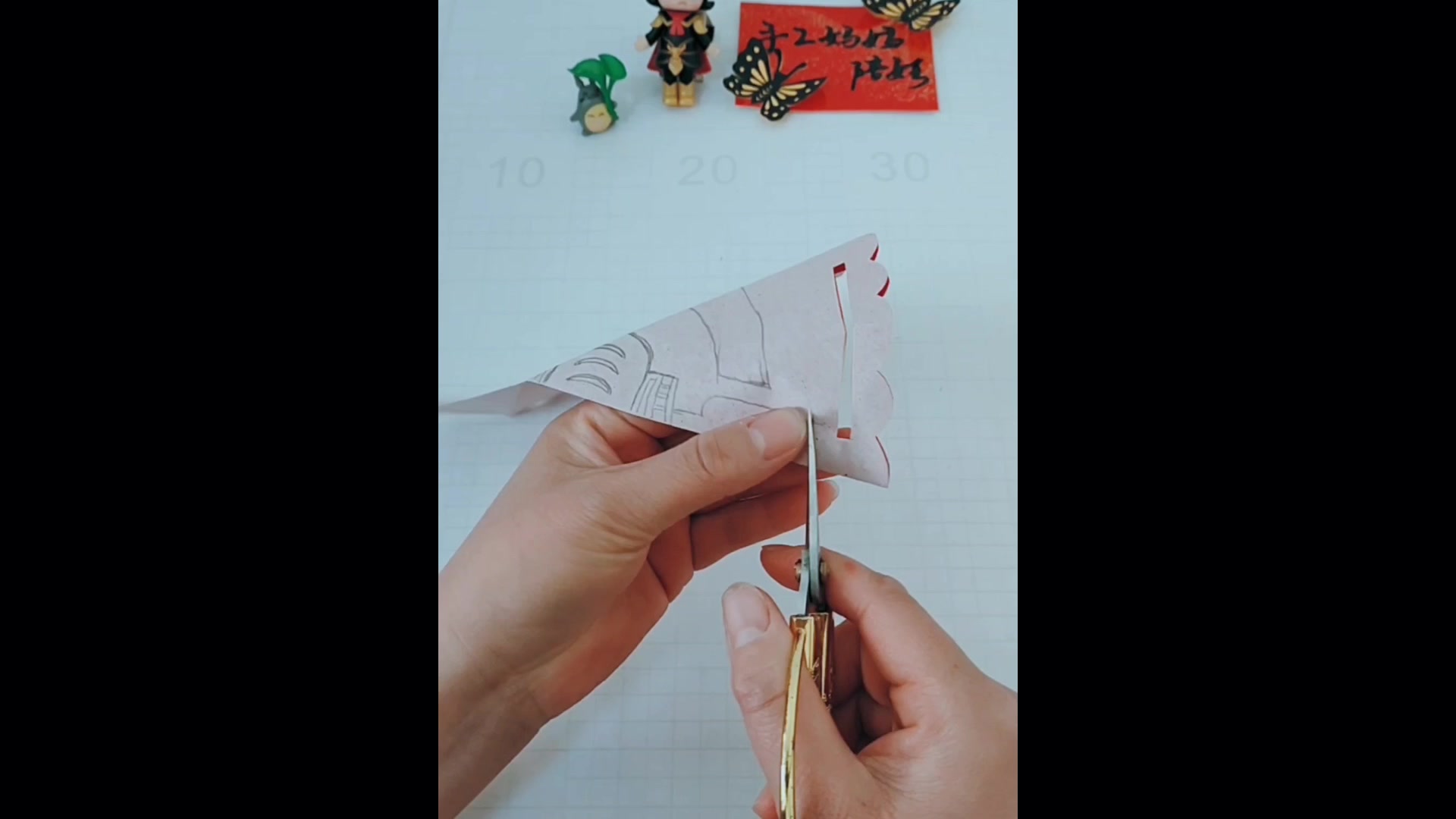 窗花春字剪纸详细图解教程!