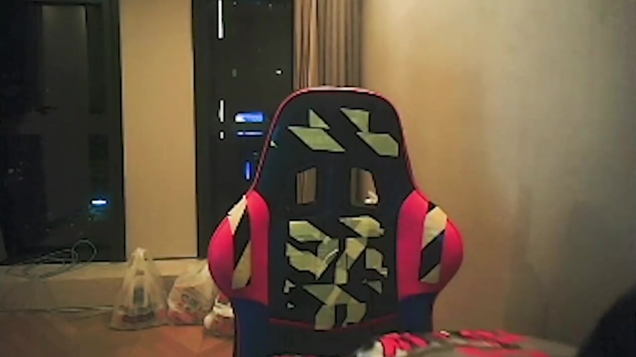 参见教学:如何在3秒之内,让doinb金咕咕 瞬间破防咕宝扶住不哭????关转评,抽2个小可爱送