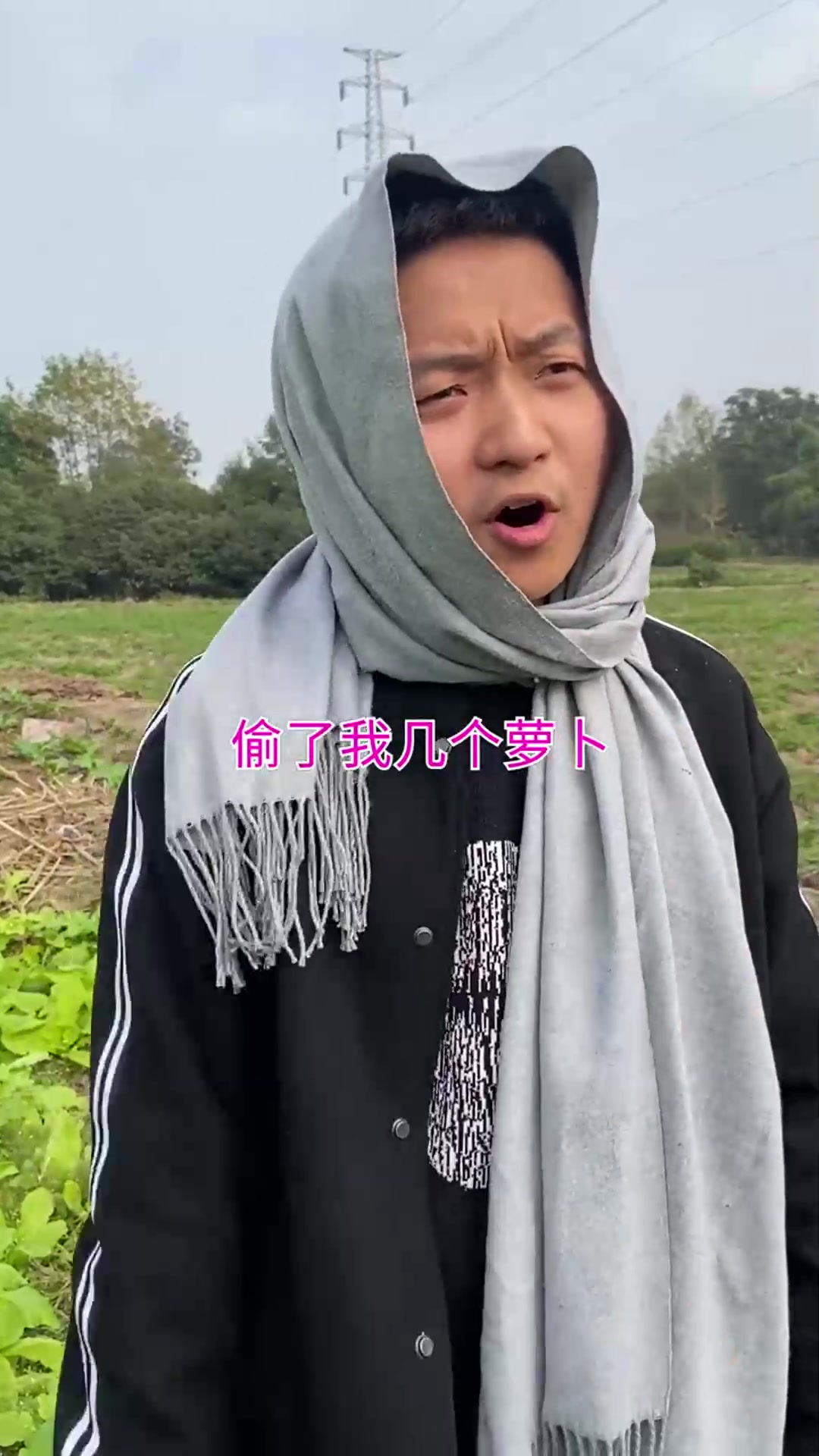 菜地发现一个牌子,瞬间就想出了一个好主意,你们觉得谁赚了?