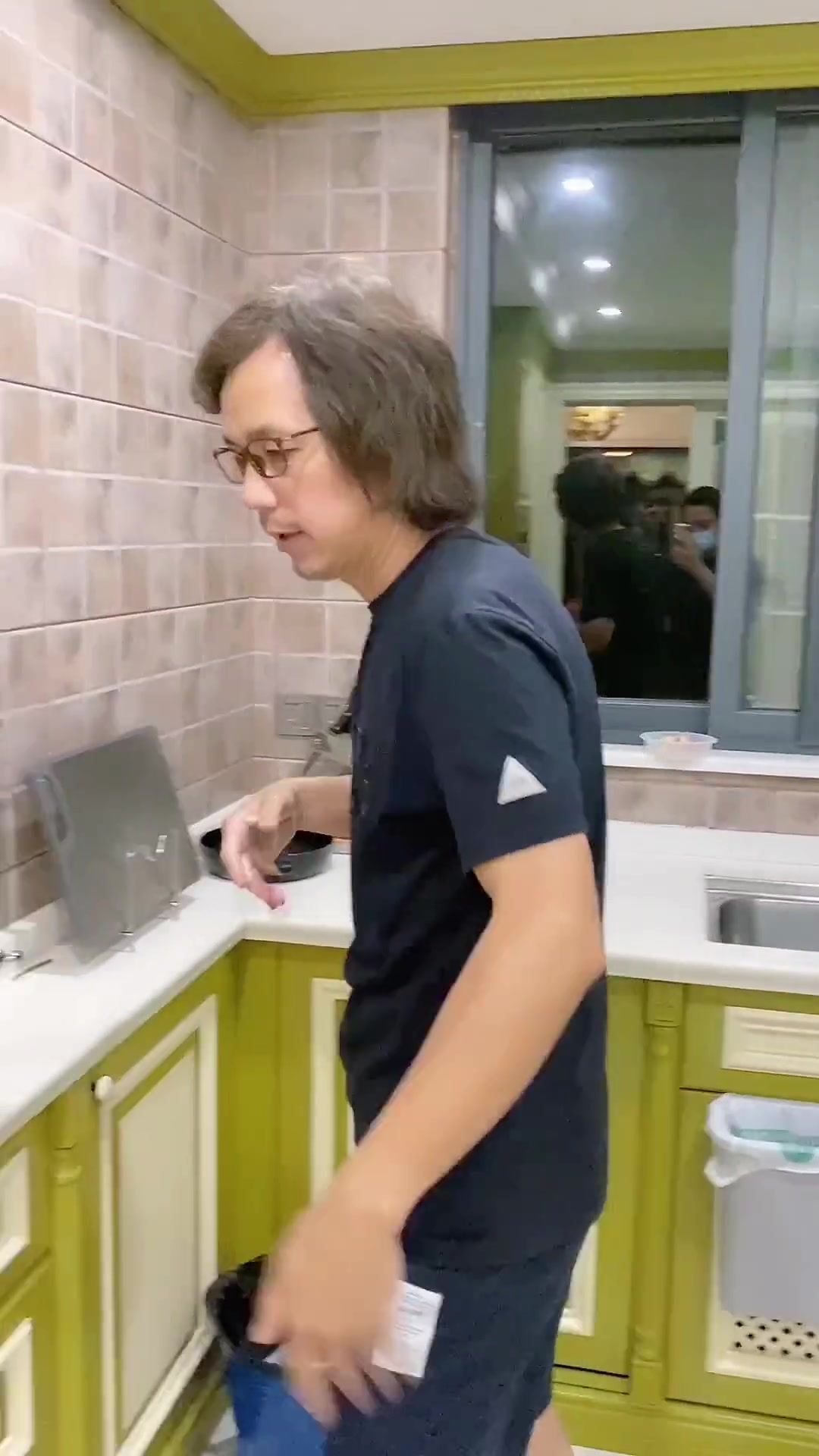 老板下班回家早自己做一顿丰盛的晚餐