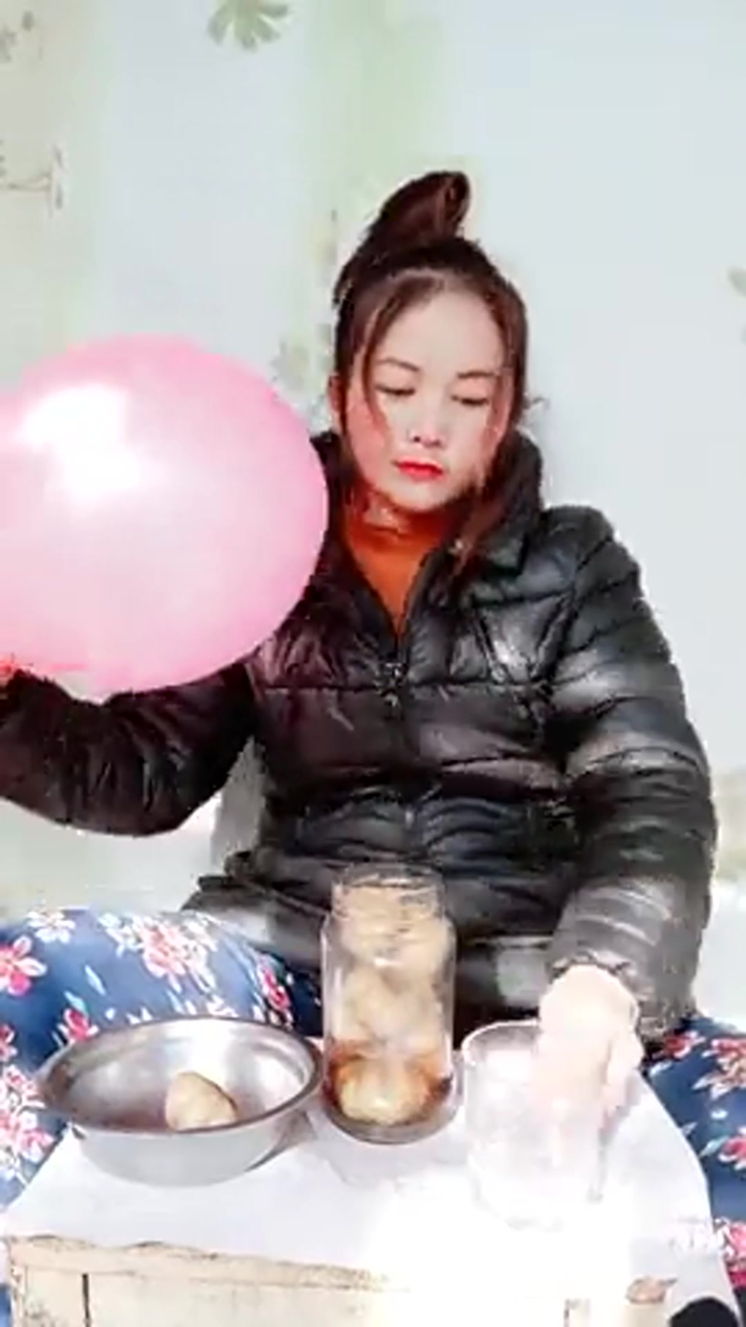 冬天是个腌菜的好季节,但没有办法密封瓶子怎么办?一招轻松搞定
