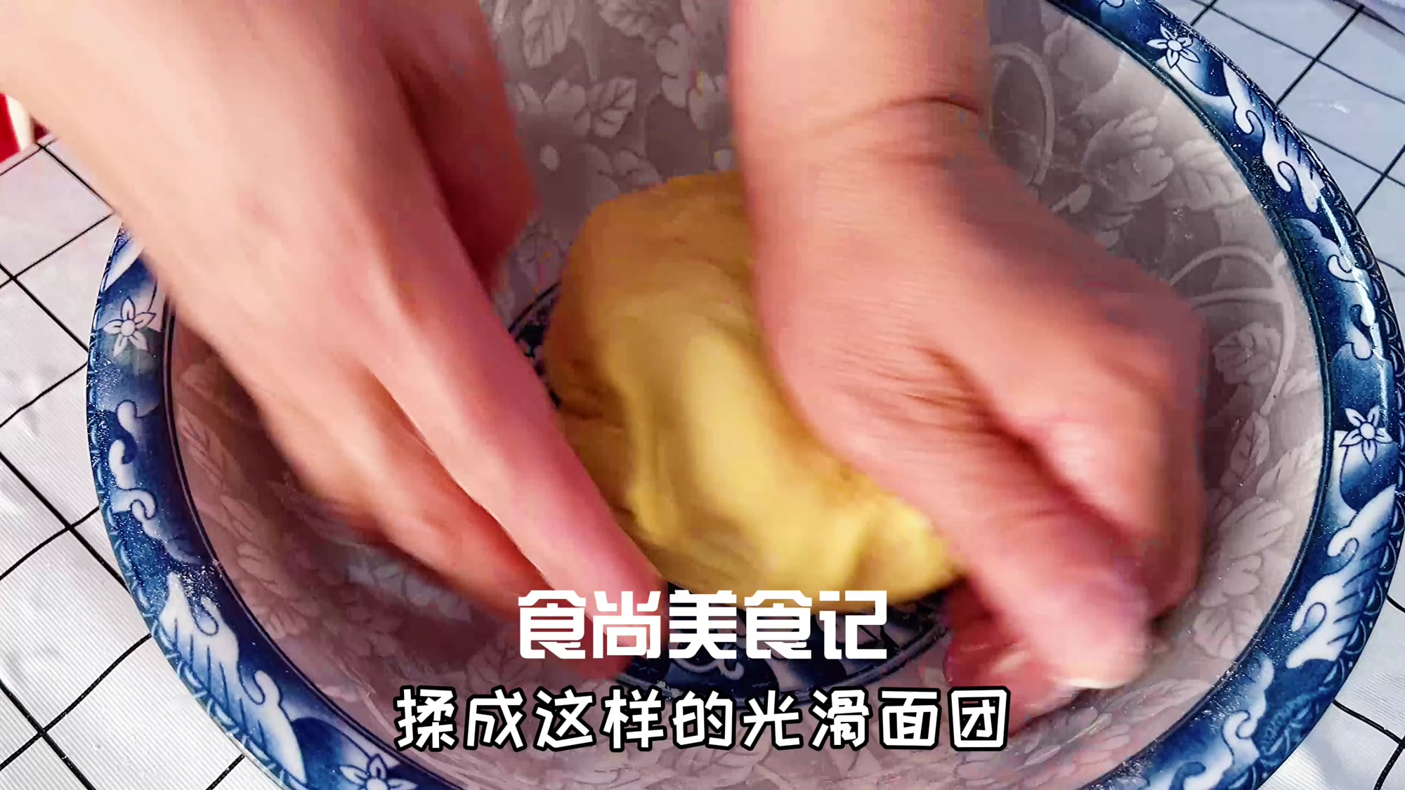 #美食教程#玉米面发糕# 这才是玉米面发糕正确的做法,不粘不塌陷,营养好吃又养胃