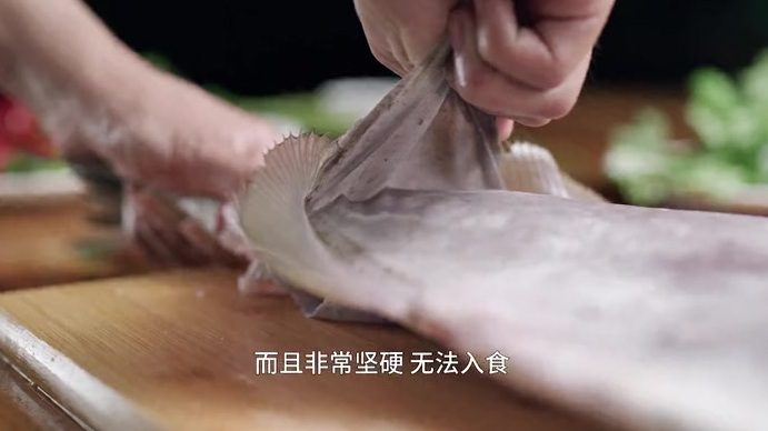 作为重庆知名度最高的鱼——耗儿鱼你对它了解多少呢?它究竟是什么鱼?快来一起了解下吧~#风味