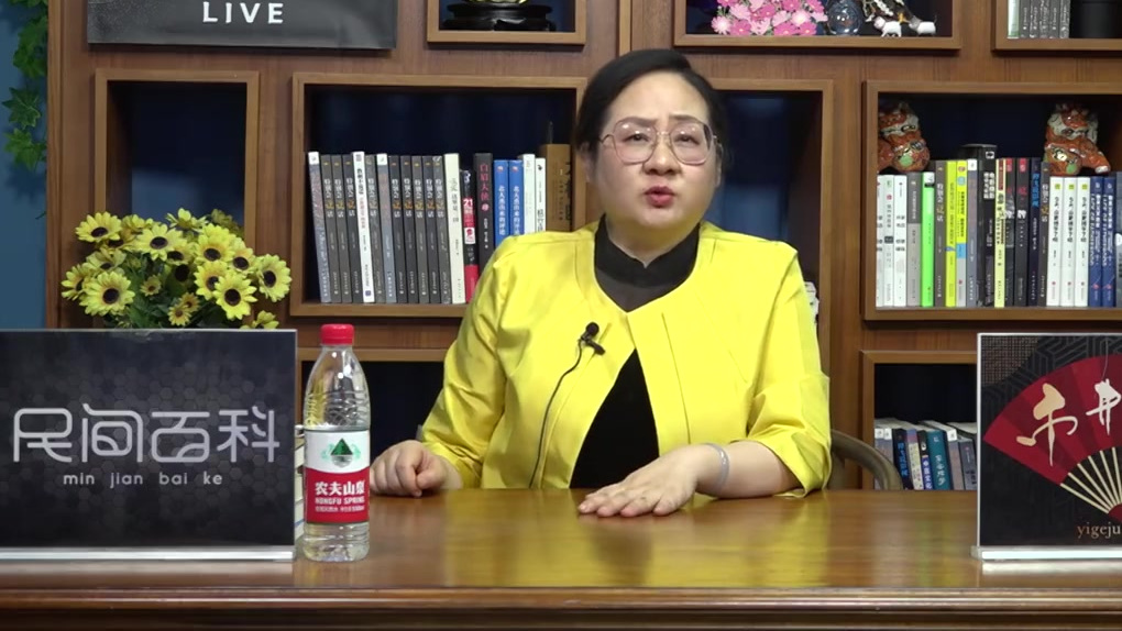 “走!喝胡辣汤?中!逍遥镇!”近日,河南人早餐标配的胡辣汤被推上了风口浪尖。有报道称,11