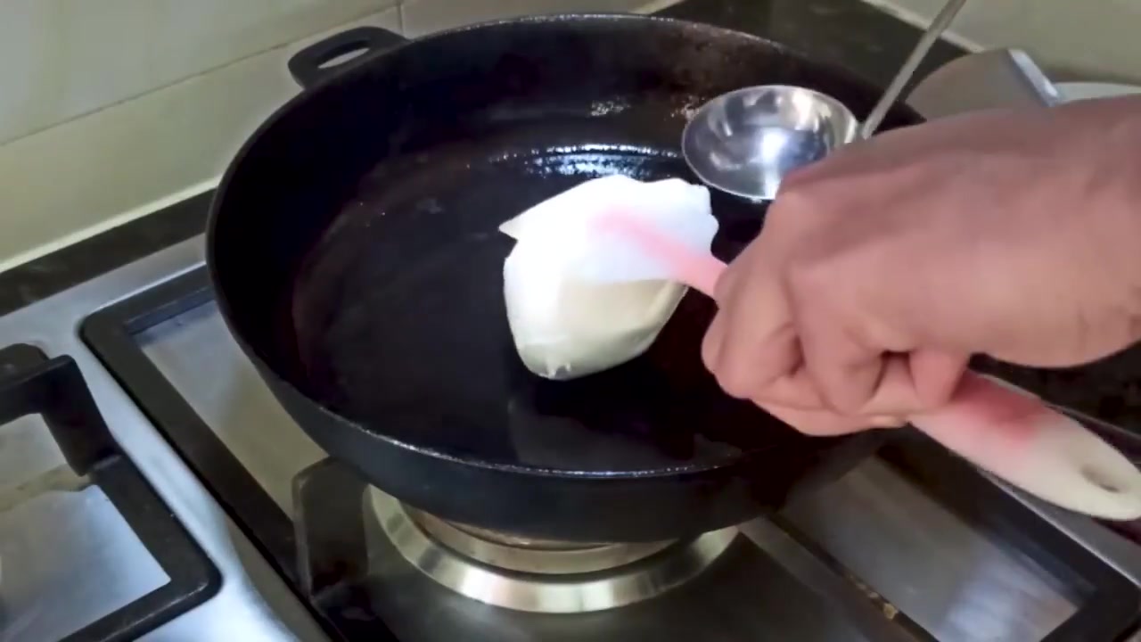 #美食武汉# 【广东人做饭的脑回路 引热议,在家也可做的广东糯米甜薄】甜薄撑,粤式经典传统