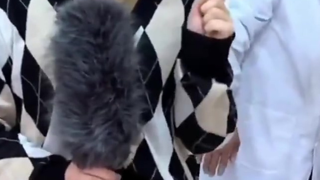 【蒸蒸日上!南通一馒头店蒸笼57层近7米高】南通如东的一家馒头店,蒸笼有57层,将近有7米