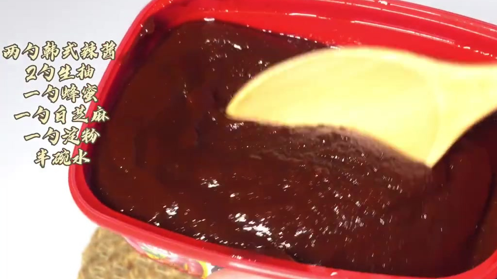 #美食时间# 暖胃汤来上一份超好喝的韩式五花肉豆腐汤～热气腾腾的酱汤一口下肚都可以驱散一天