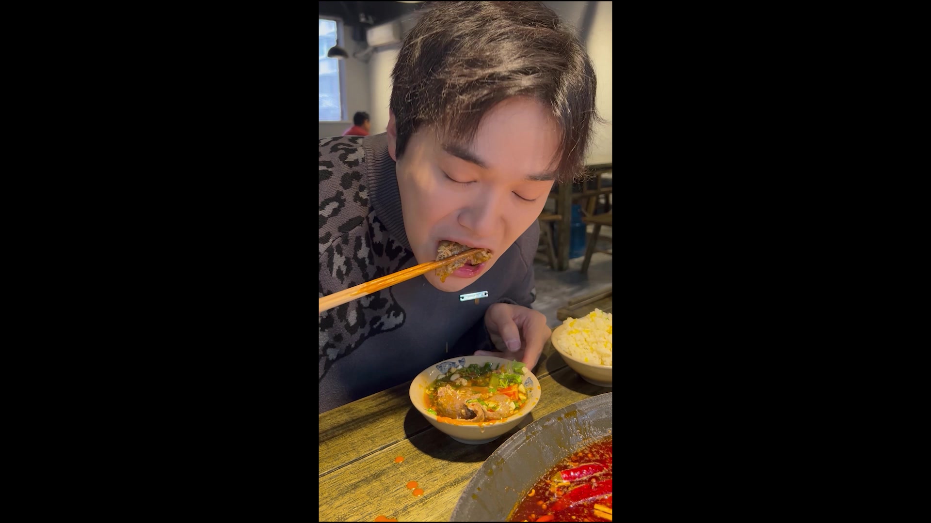 干精火旺,火锅菜盖饭!