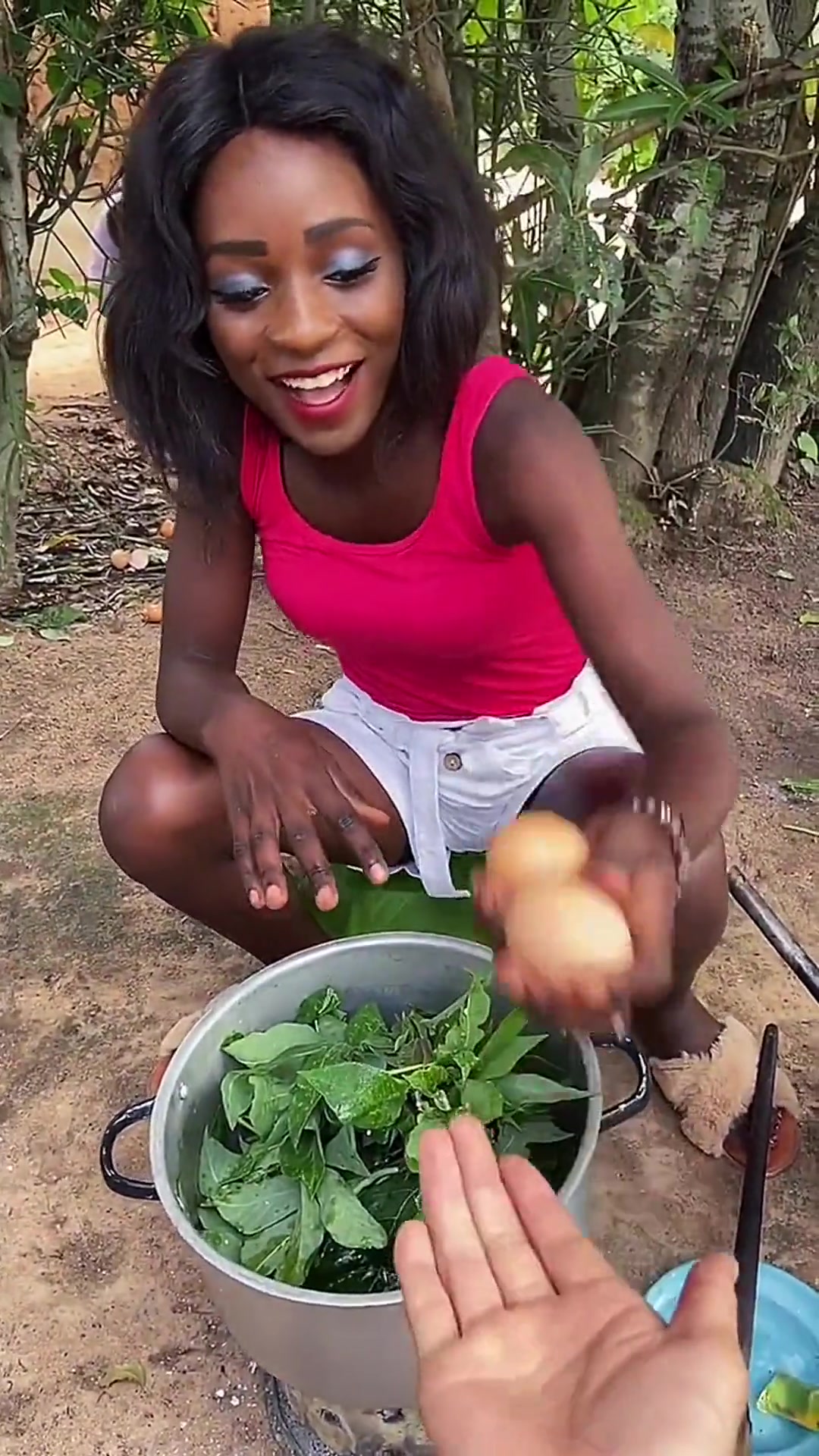 非洲炒青菜,竟然是这样做的,真是大开眼界