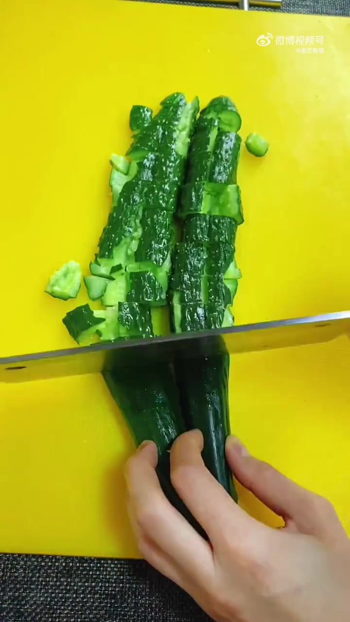 年夜饭餐桌上必备小凉拌菜系列做法,简单易学!