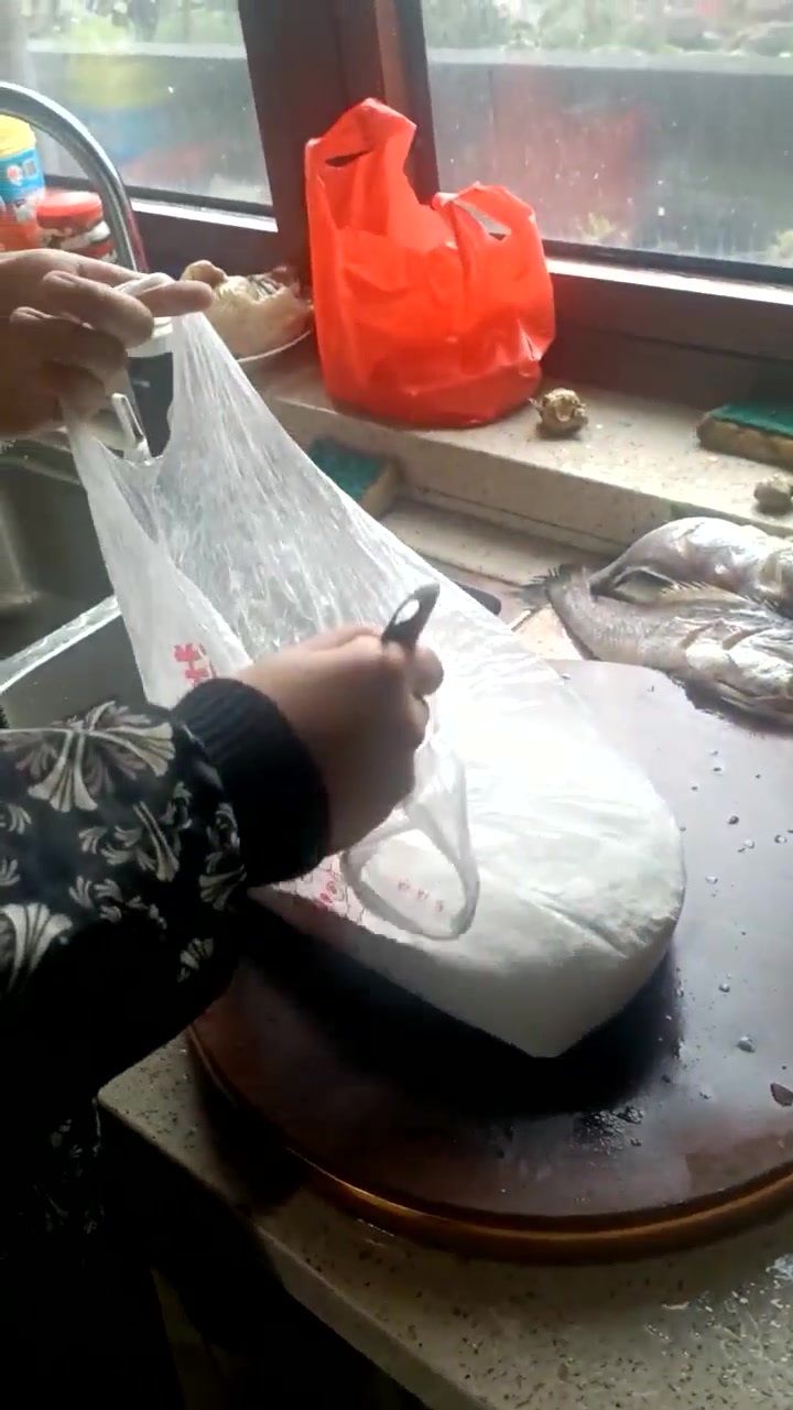 宁波小学生年夜饭做了20道菜“火出圈”,小时连线:三年级开始学烧菜(一)