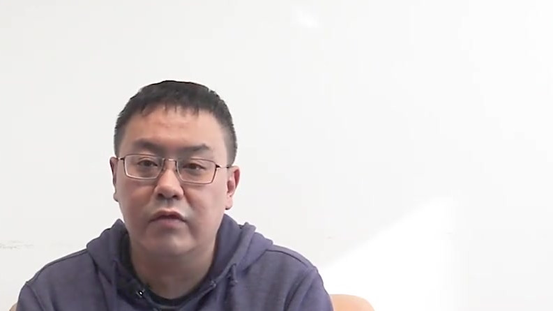 【不同类型的腿粗怎么减?戳视频～】说到瘦身,很多人最想瘦、也最难减的部位就是腿了。腿粗分为