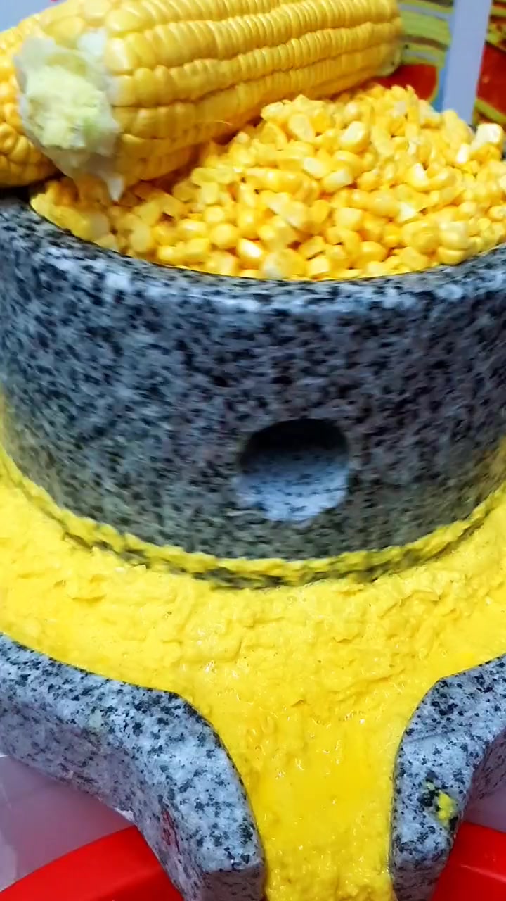 石磨黄金玉米饼做法!这也太真实了吧