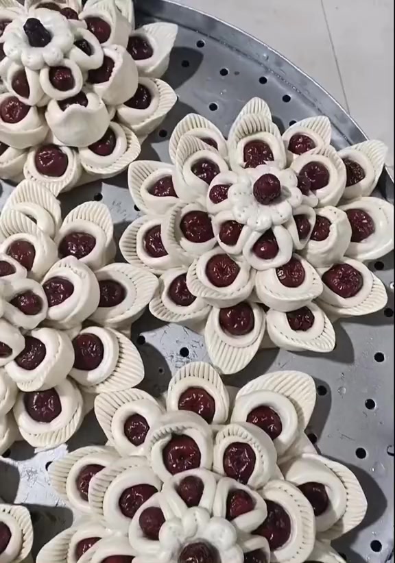 河南美食 纯手工零添加 枣花馒头