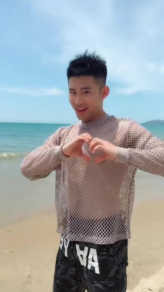 真实男生的生活自拍照片同一个人朋友圈包装素材