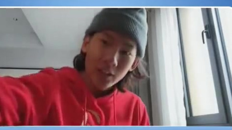 苏翊鸣说会把金墩墩送给最重要的人【生日快乐呀![生日蛋糕]苏翊鸣:没有比这更好的成人礼了!