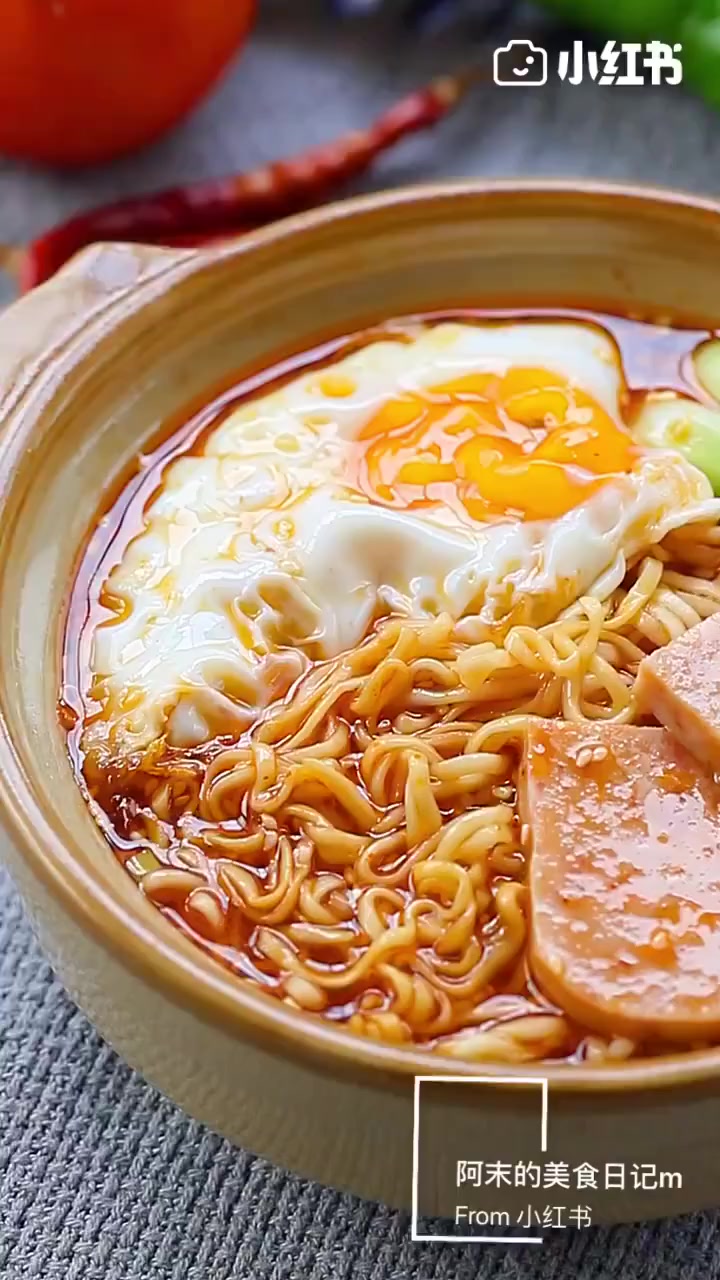 #畅飨好味# 【酸汤泡面】史上最好吃的方便面做法,不要太好吃,美食get√&nbsp;via:美食和