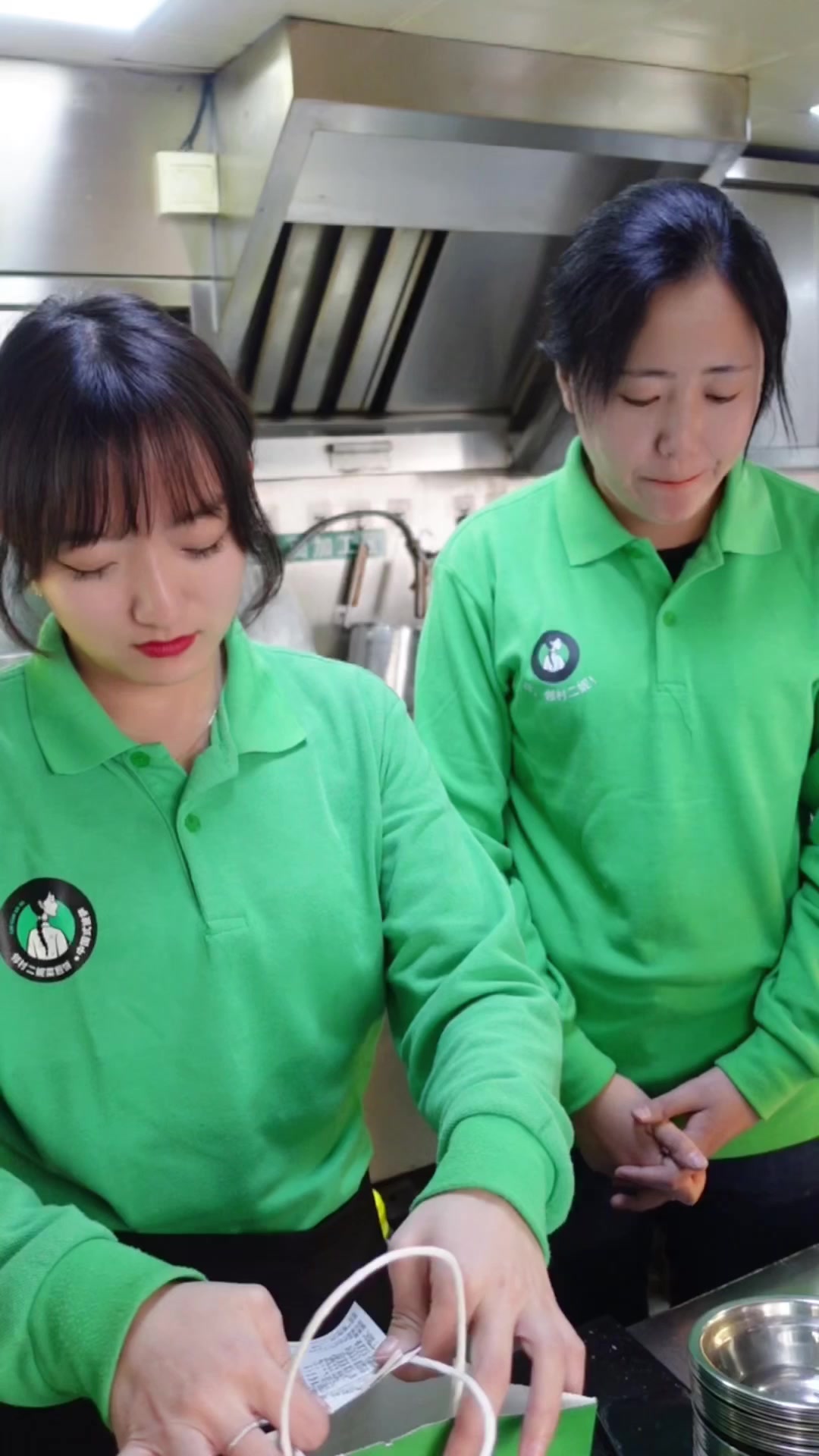 二妮菜煎饼,让顾客吃到最新鲜的产品