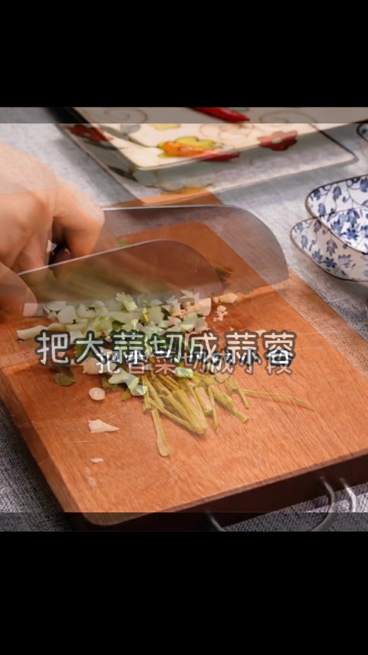 适合春夏的柠檬酸辣虾