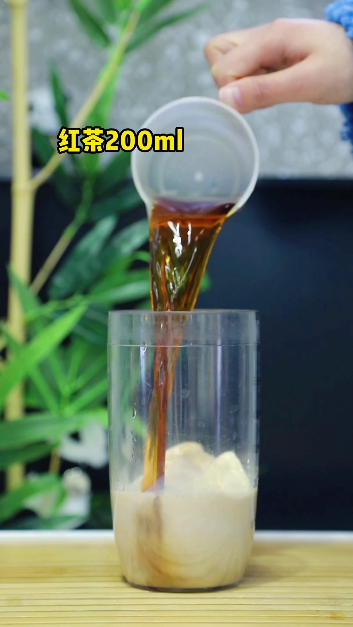食铁茶奶茶:低糖低脂肪,低卡更健康 暖春续命神奇大福麻薯来啦