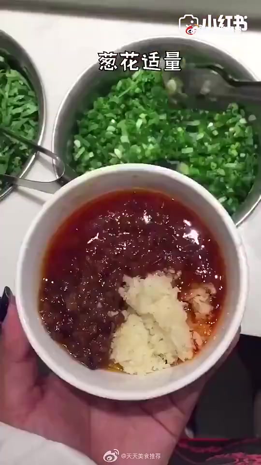 #海底捞真不把我当外人# 吃火锅最全蘸料攻略,赶紧收藏备用!