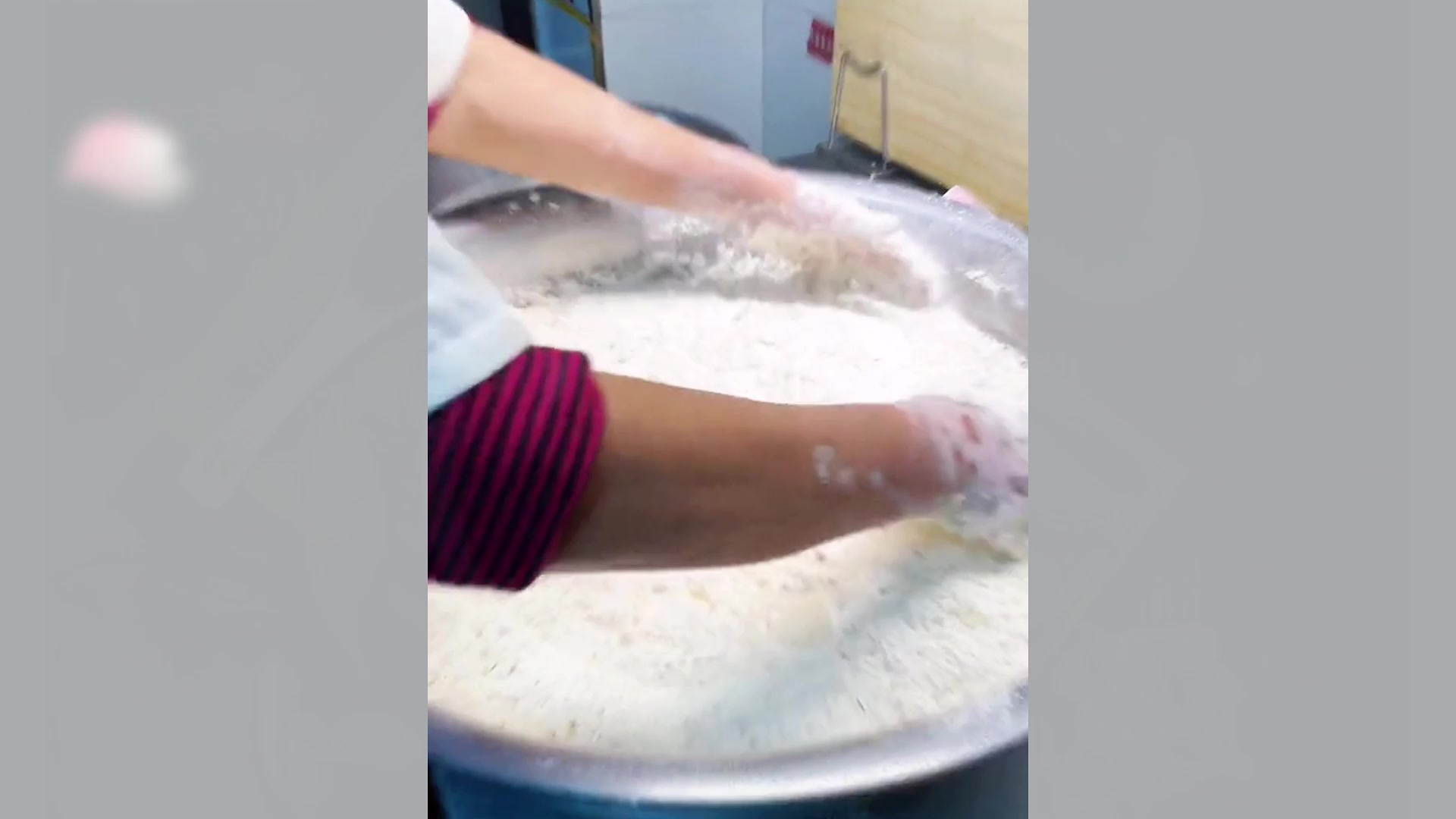 葱油饼的做法和配方