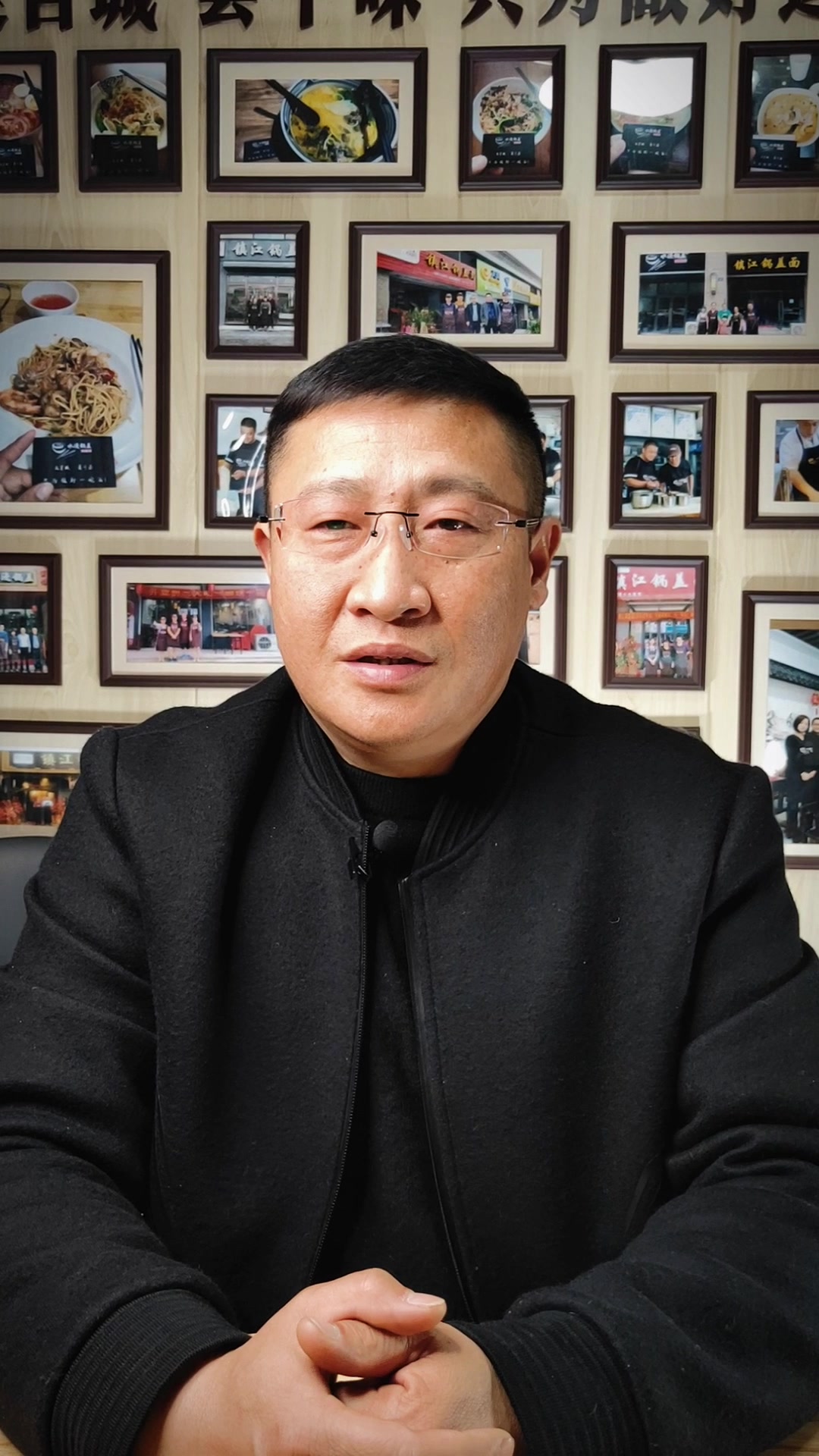 镇江锅盖面酱油熬制