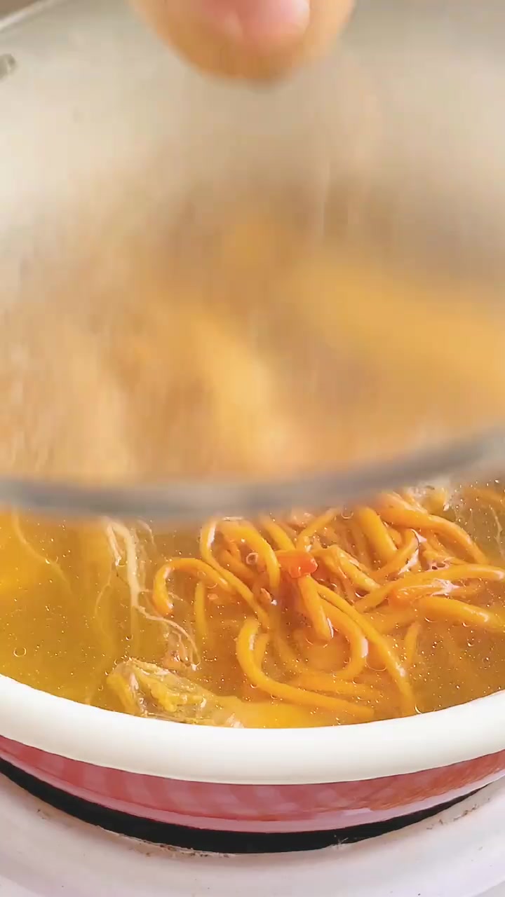 0315|营养滋补虫草花炖老母鸡汤