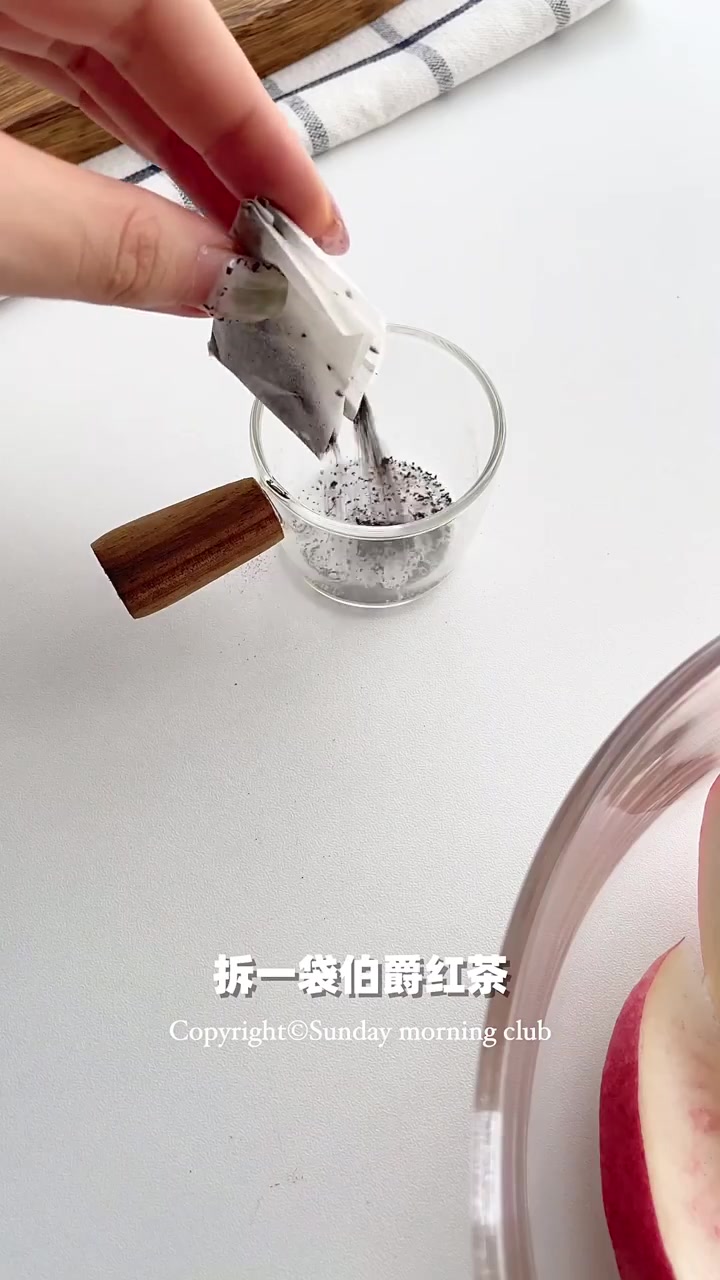 伯爵红茶蜜桃ricotta奶酪燕窝沙拉碗