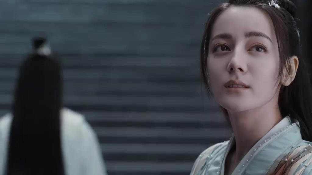 【海螺传音】 #纪云禾满脑子都是鱼# 纪云禾关在仙师府受尽折磨,连手臂上都被烙上烙印,而纪