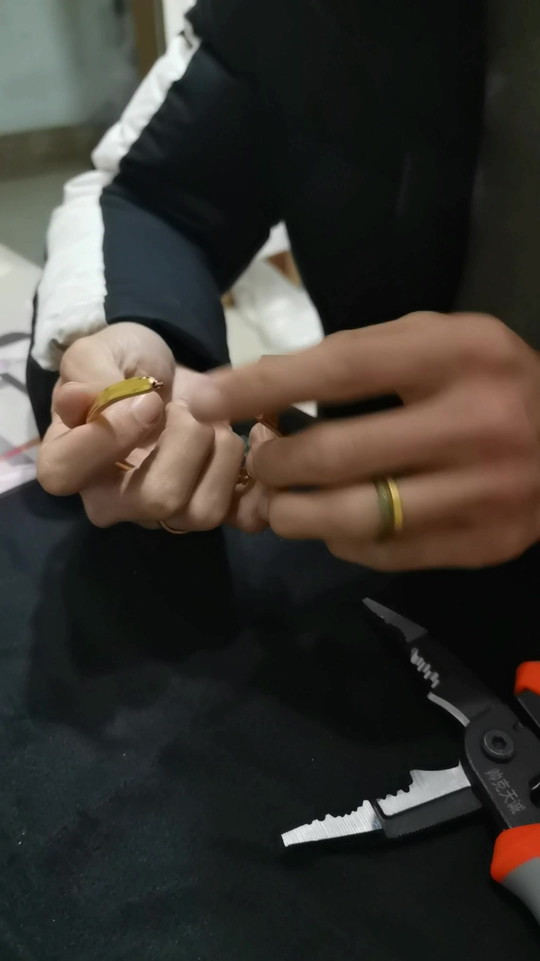 黄金参假揭秘金包铜