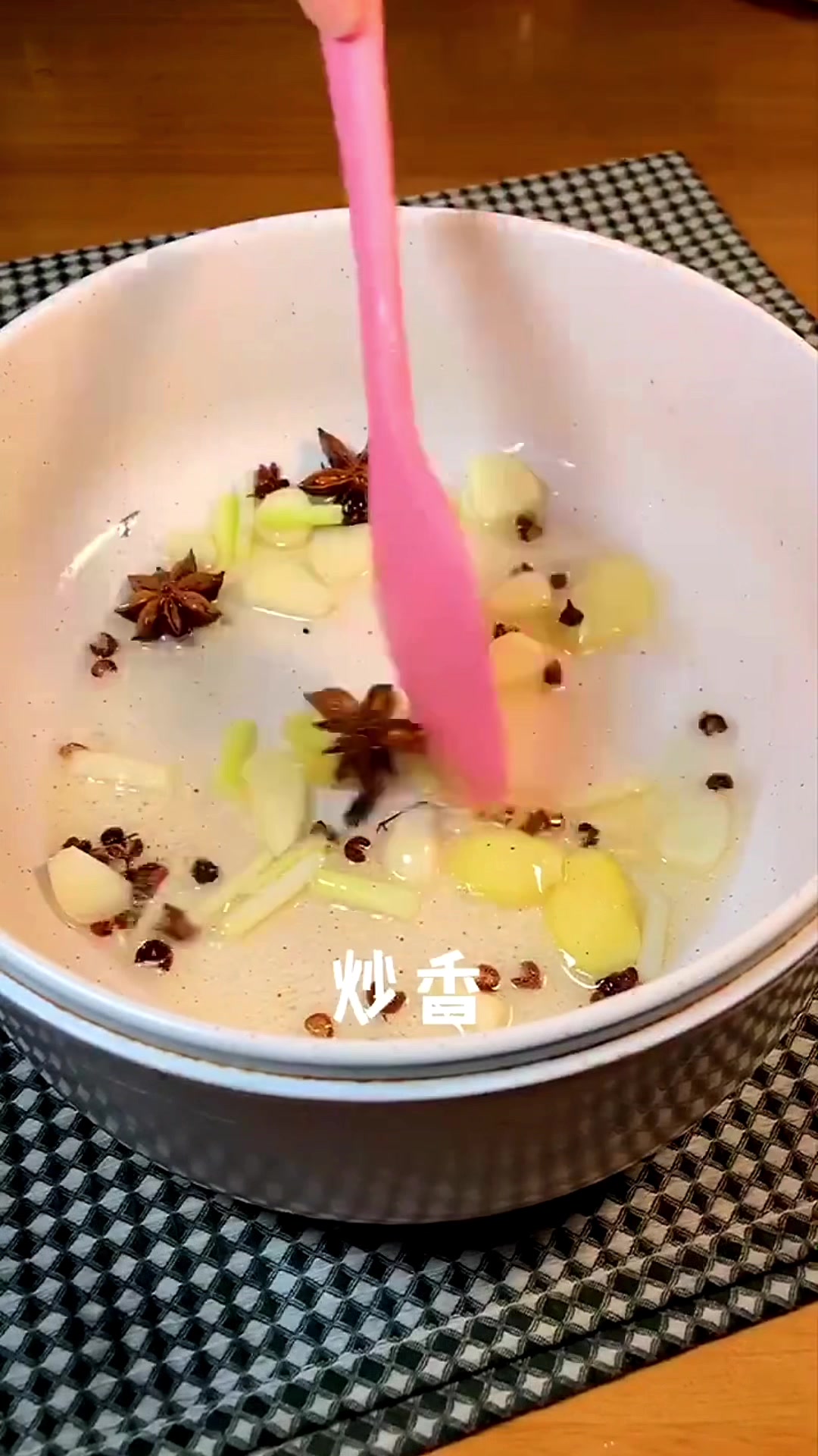 可乐鸡爪家常做法教程