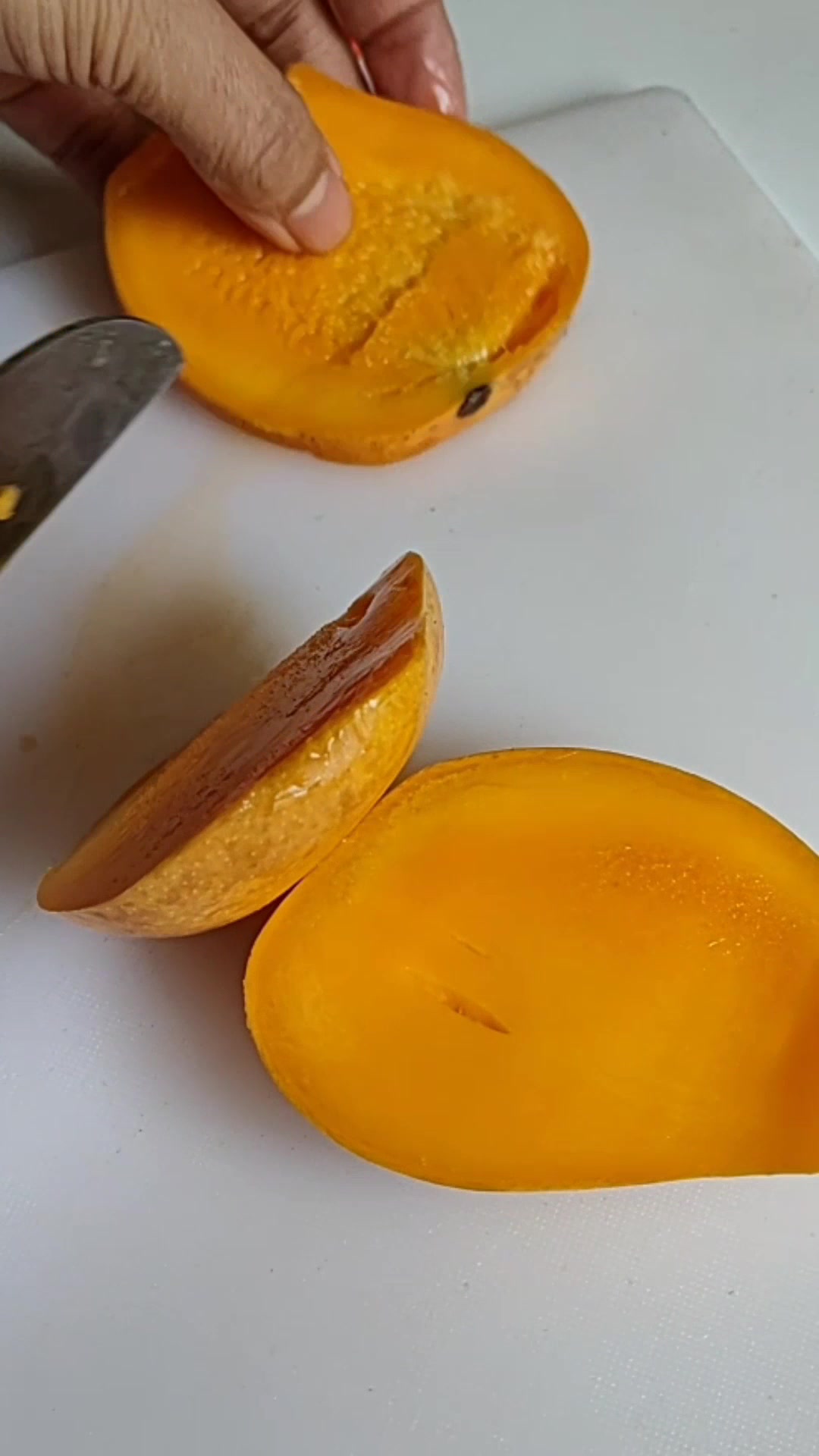 春天孩子长个季,做杯奶昔给他喝,这俩水果搭配味道好,孩子喜欢