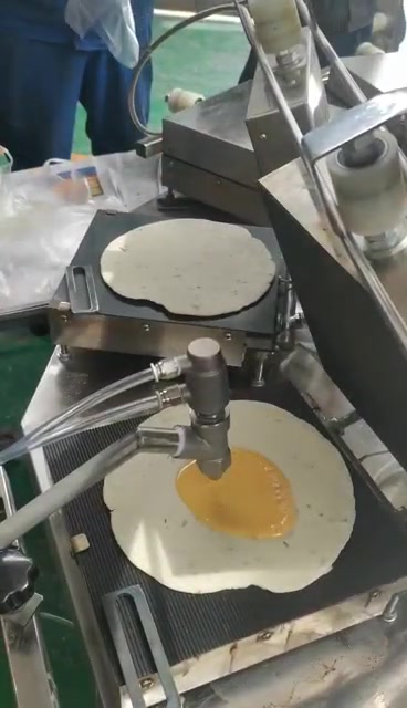 手抓饼烘烤机器可以实现自动喷注蛋液了省人工的操作了