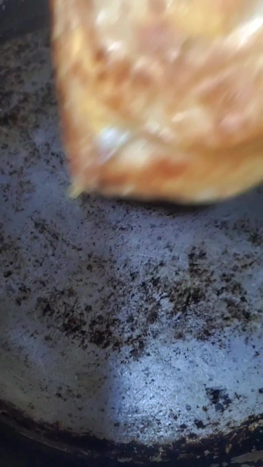 老师傅教你一款正宗的信阳鸡蛋灌饼,详细比例教学全教你