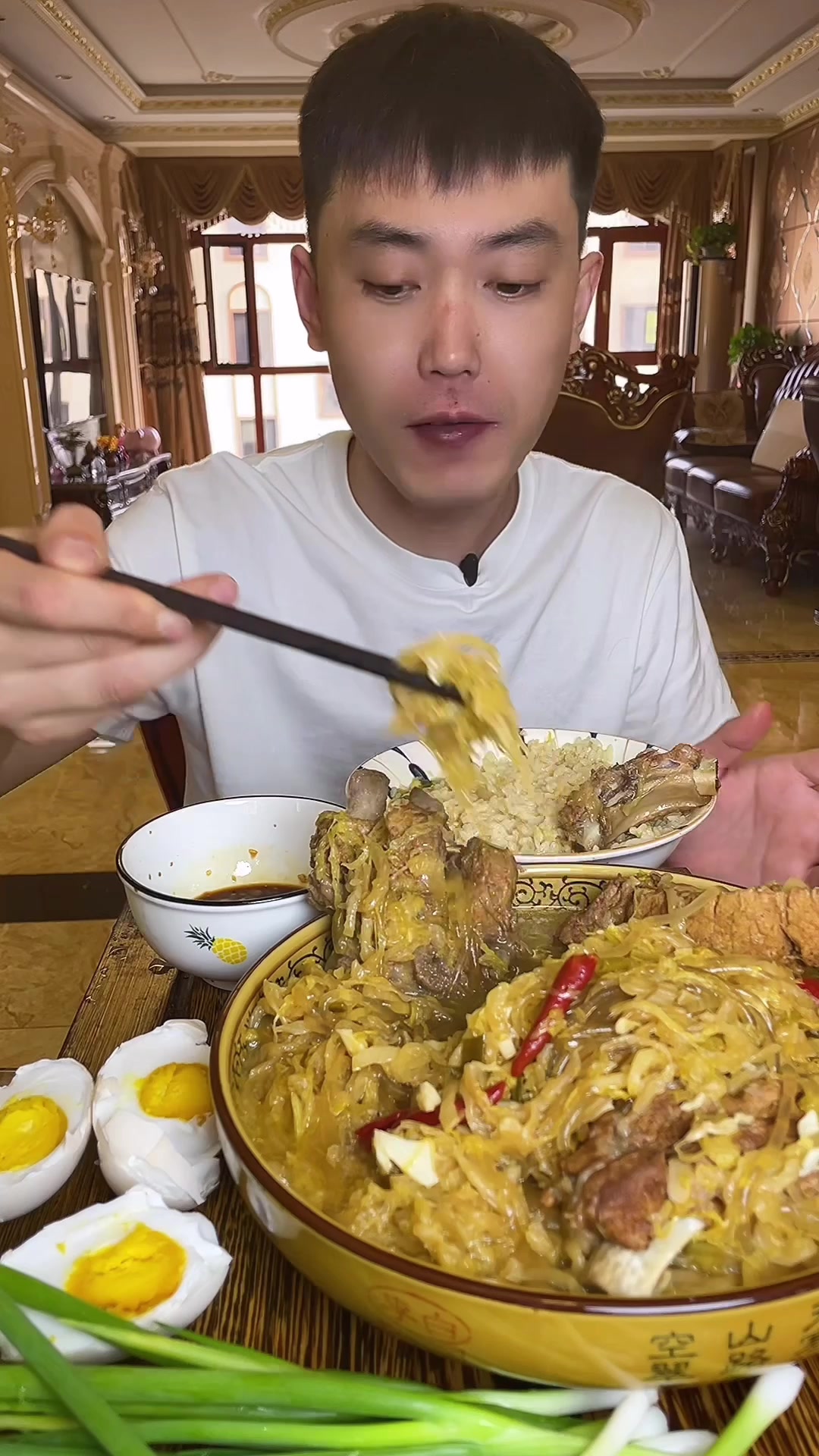 酸菜炖排骨粉条,太香啦