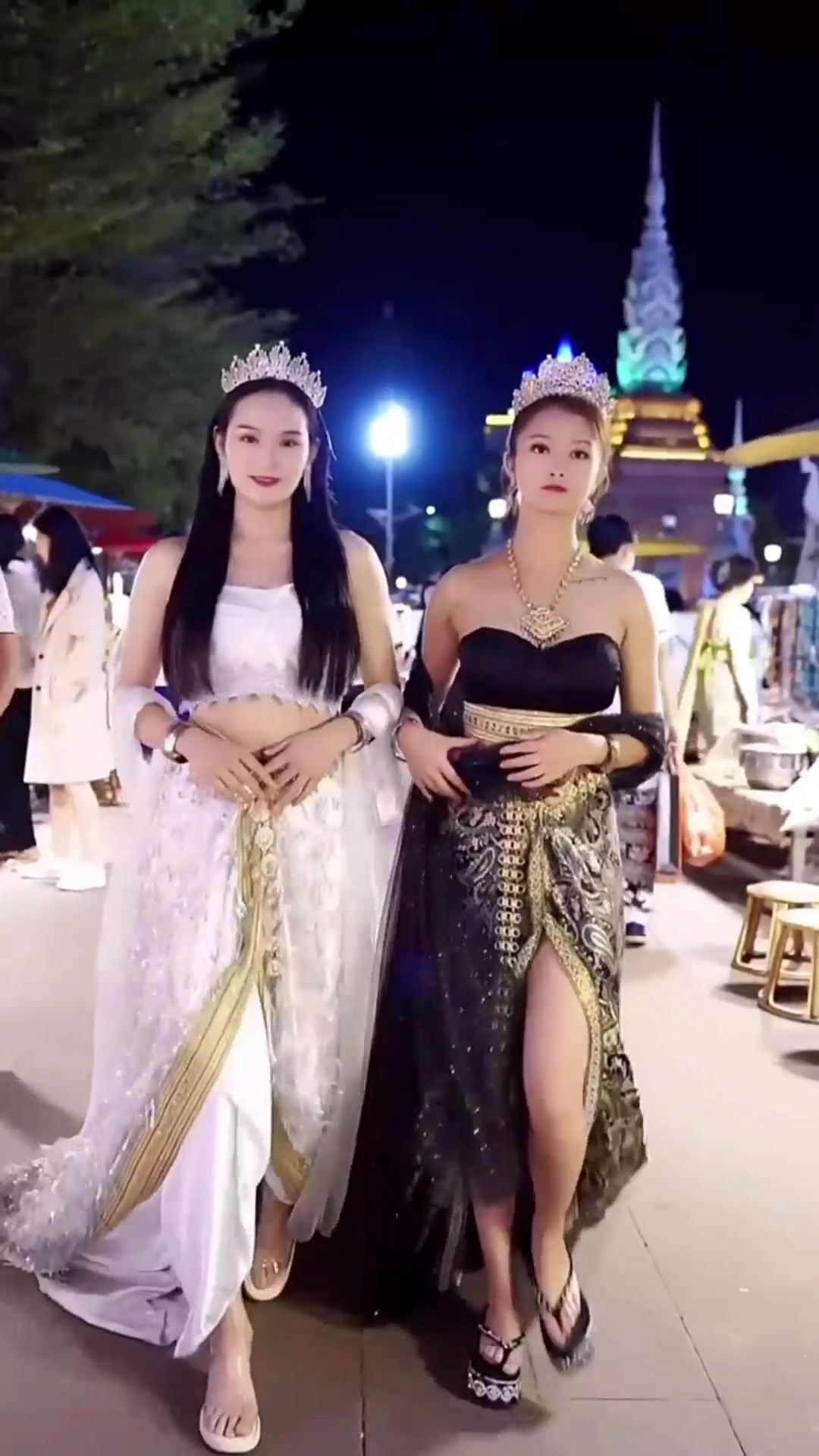 小琳美拍:女生打ybb出来的都是要抱抱?