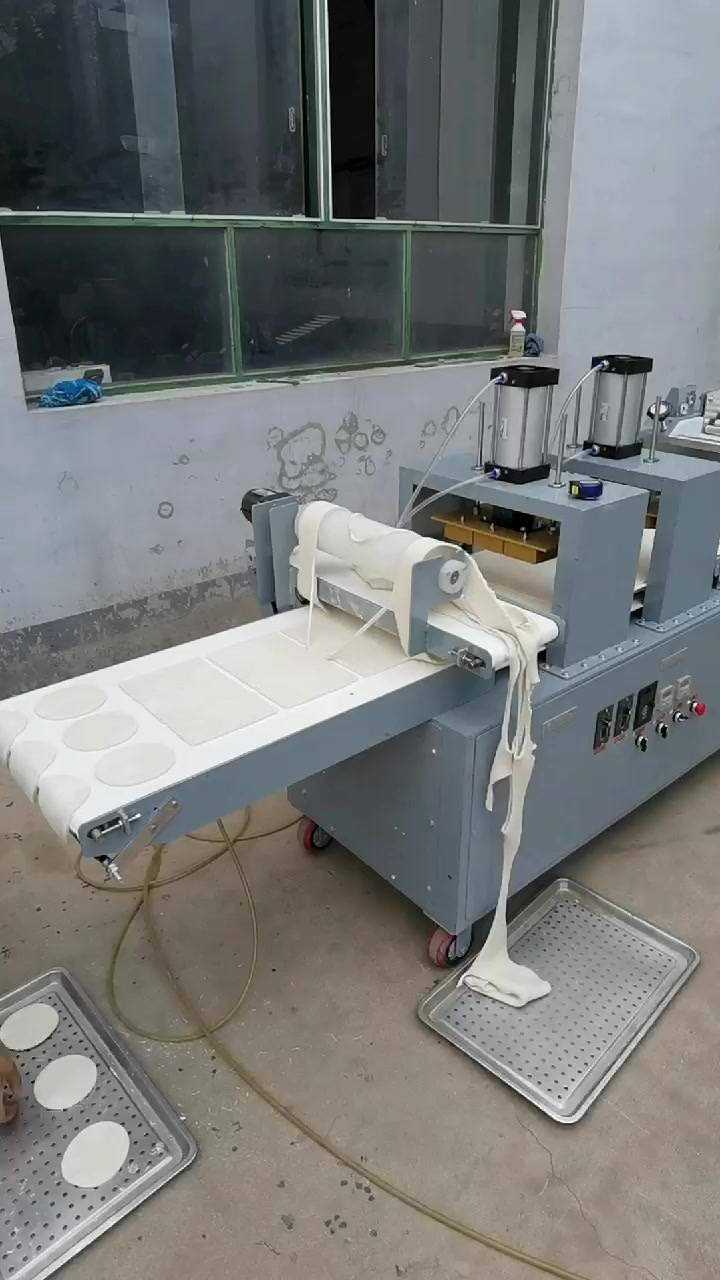 烧饼机圆形三角形生产加工过程