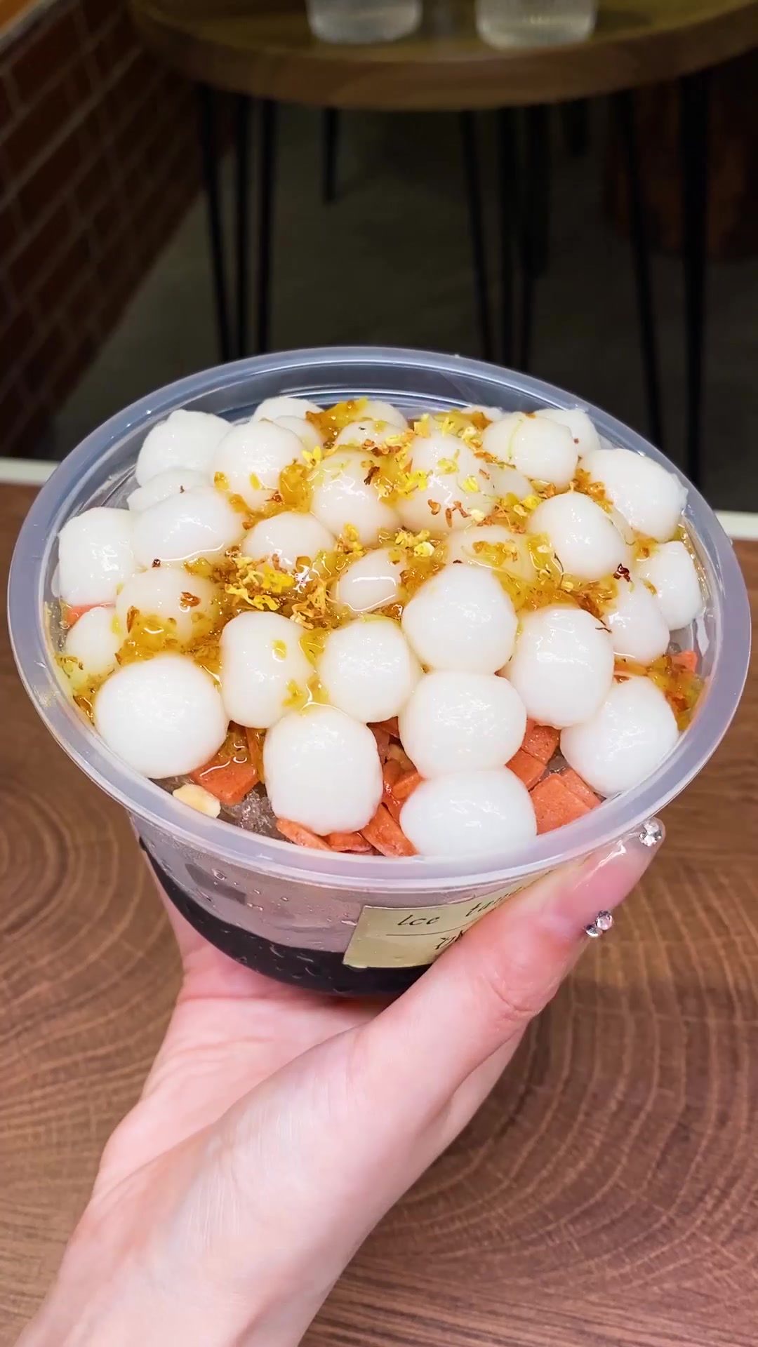 谁能拒绝一个吃完满嘴都是桂花香味的冰汤圆呢