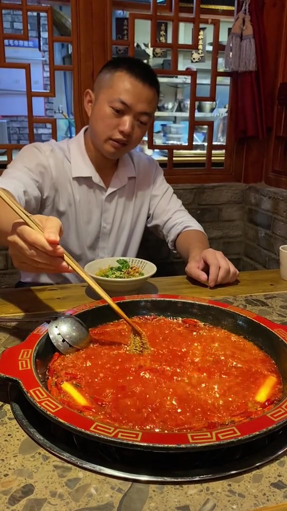 火锅头牌菜品——鲜毛肚儿!