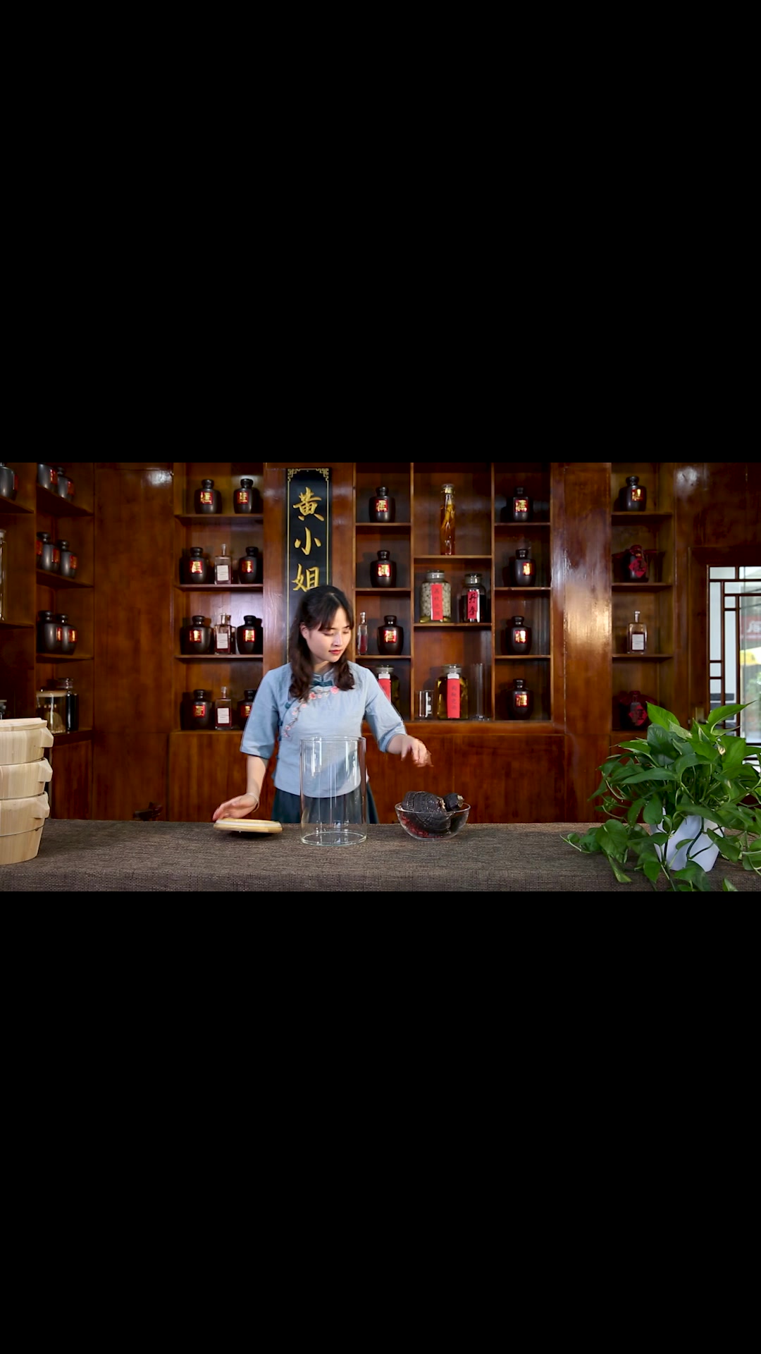 任意门的黄小姐用这两种东西泡酒,竟然有这么大的作用