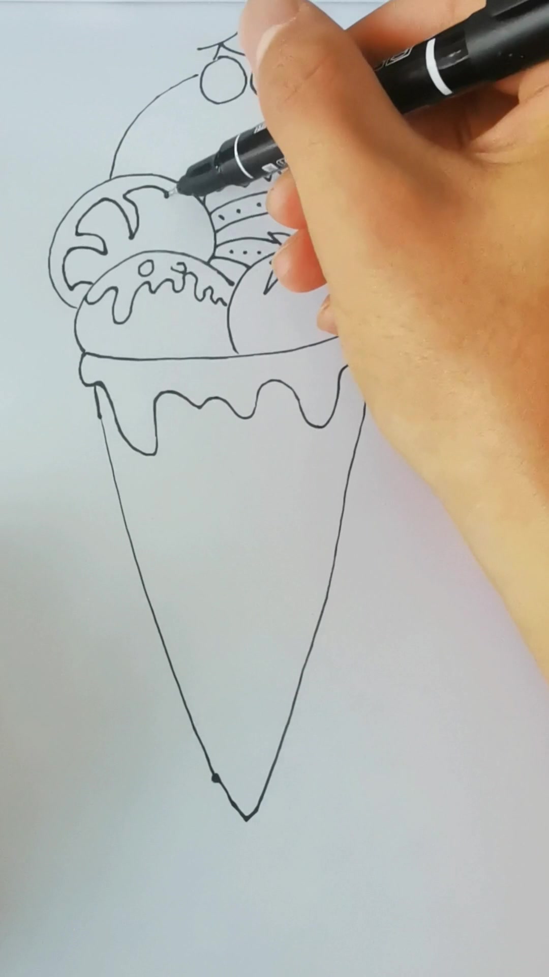 儿童趣味手绘:你还在这样画冰激凌吗?