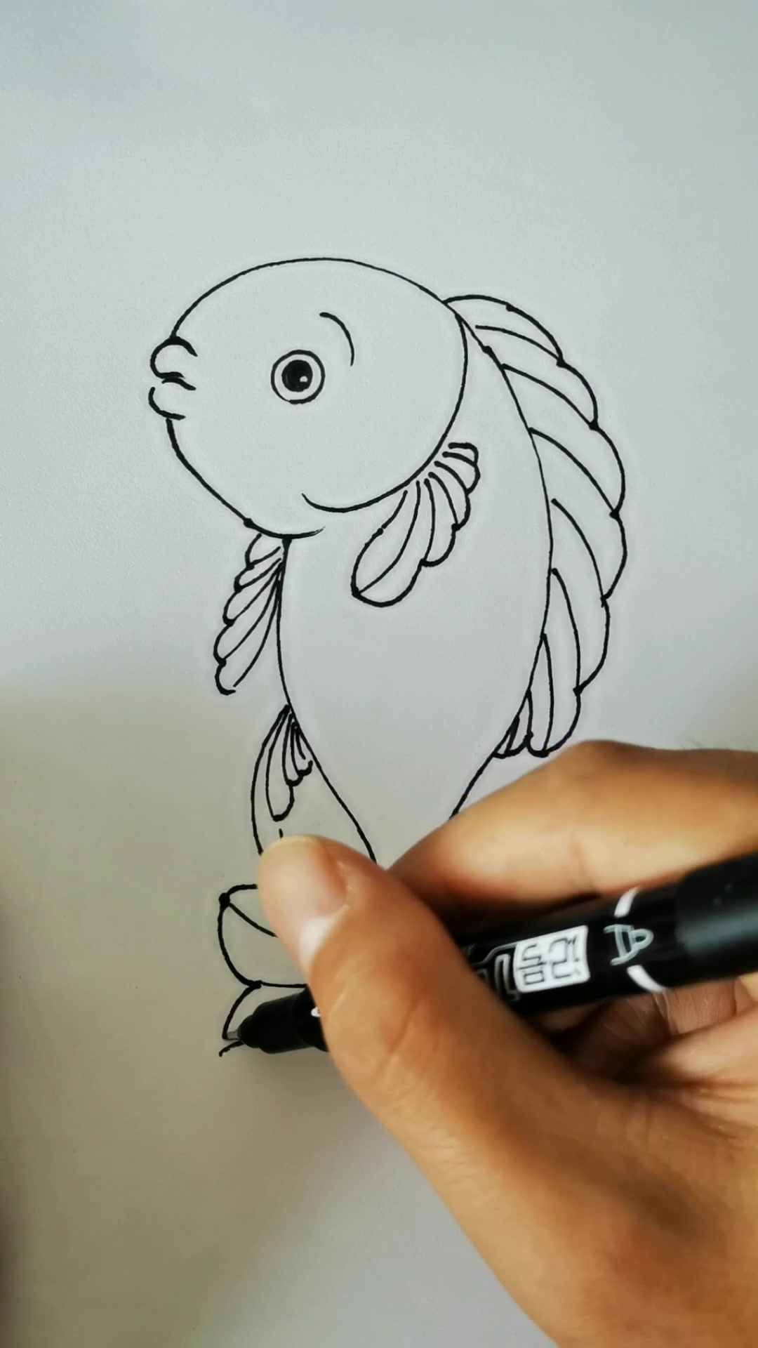 儿童趣味手绘:你还在这样画鱼吗?