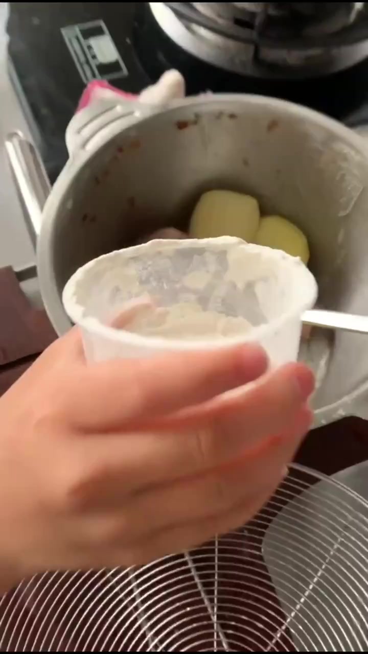 “给着爸妈做美食”,这些小朋友做的菜有没有馋到你(三)