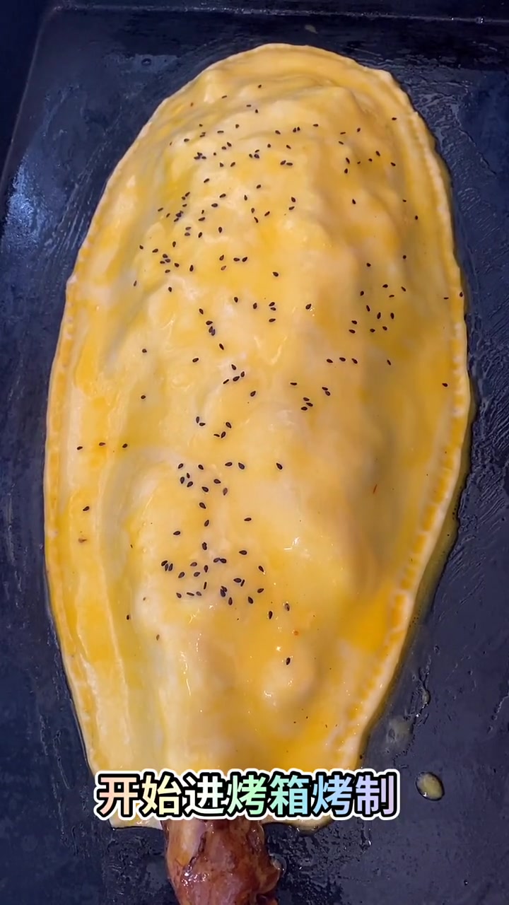 制作面包烤羊腿的全过程