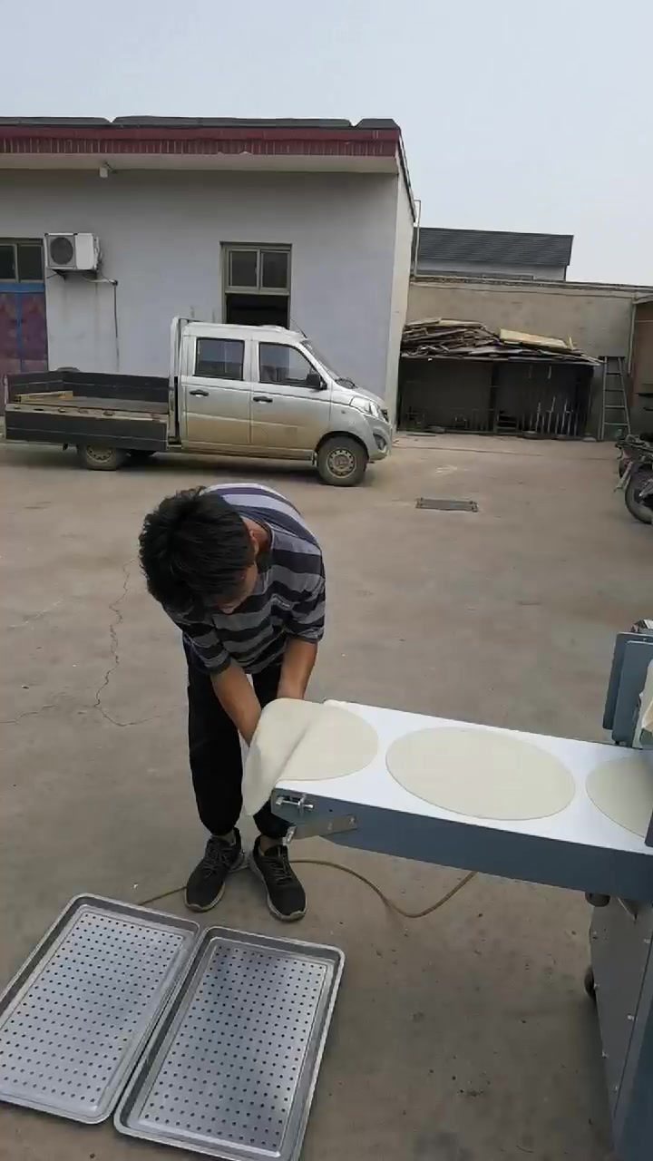 白吉馍成型机,大饼成型机,披萨成型机,换磨具