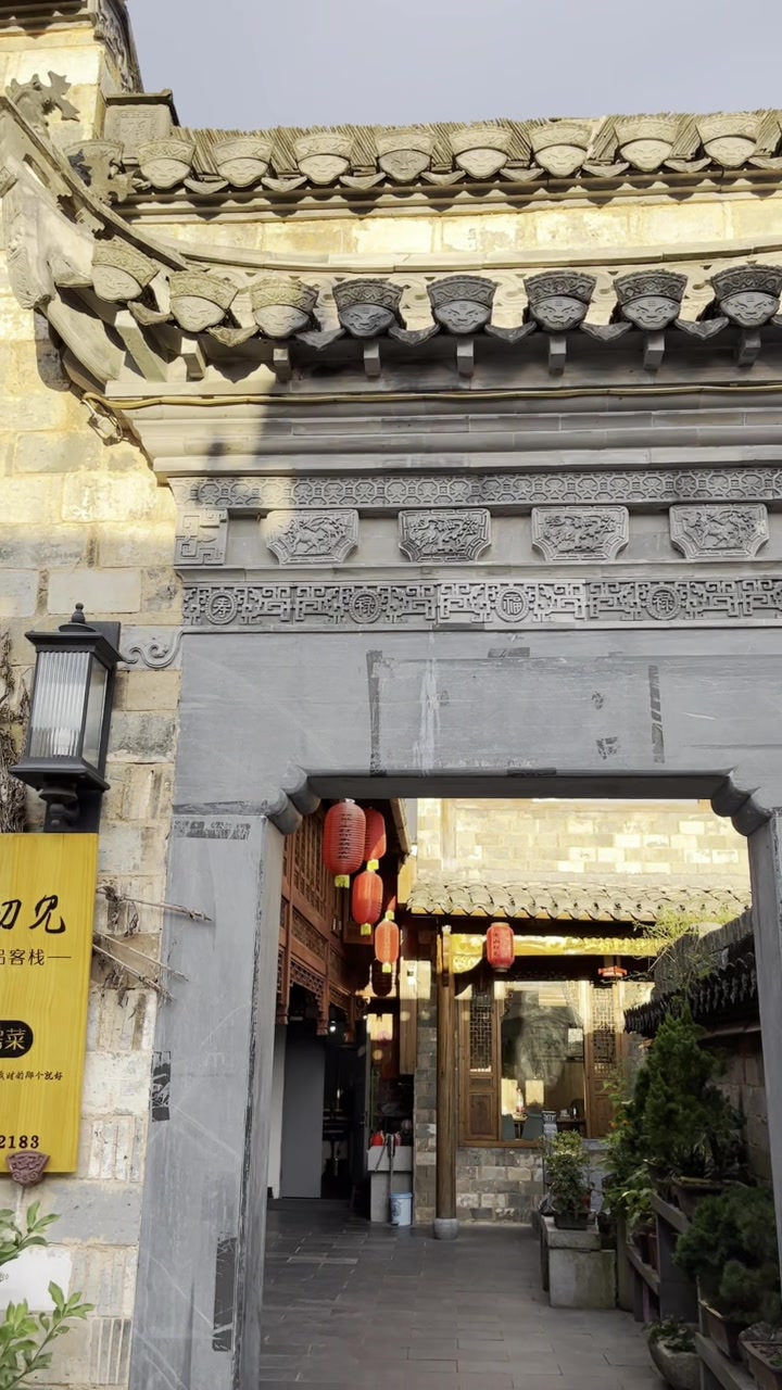 皖南宏村美景,白墙黑瓦的徽派建筑