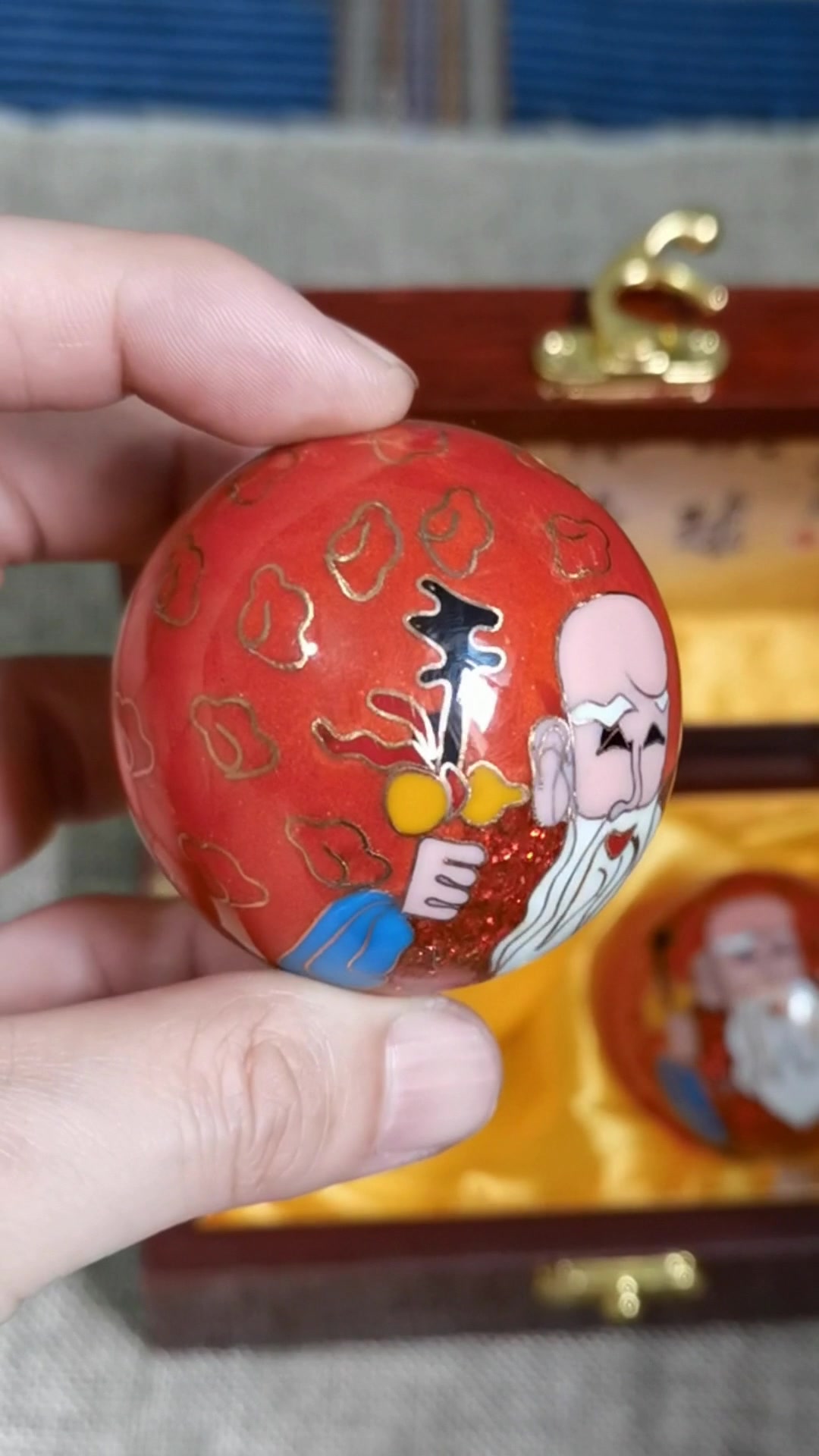 红色寿星图案送老人生日礼物景泰蓝保定铁球健身手球